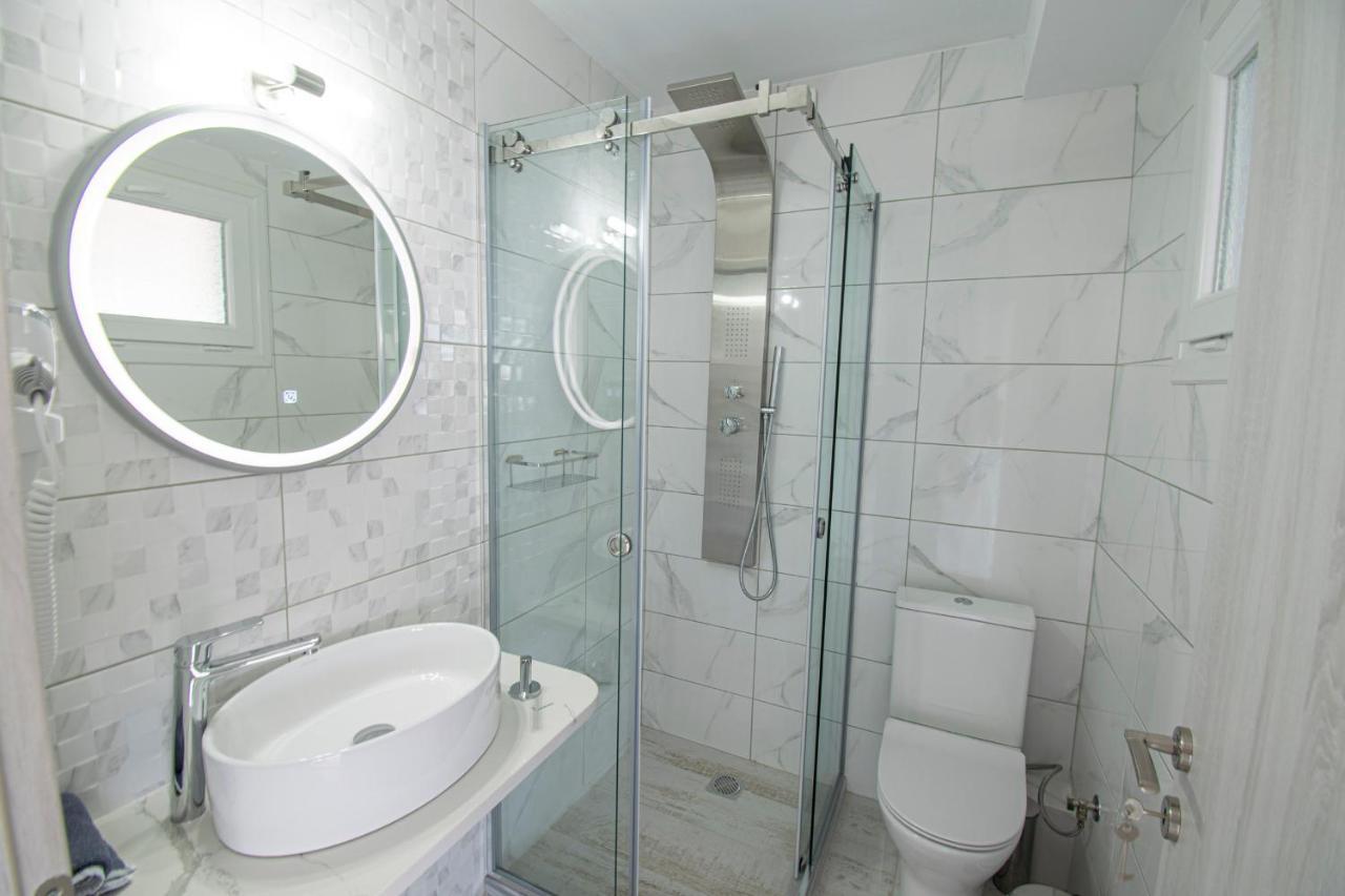 Nikiti Central Suites By Travel Pro Services - Nikiti Halkidiki ภายนอก รูปภาพ